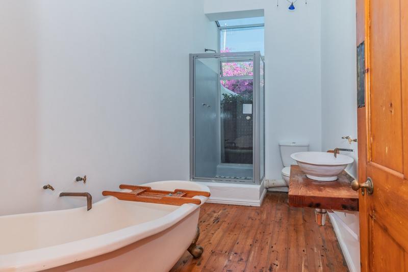 2 Bedroom Property for Sale in Observatory Western Cape